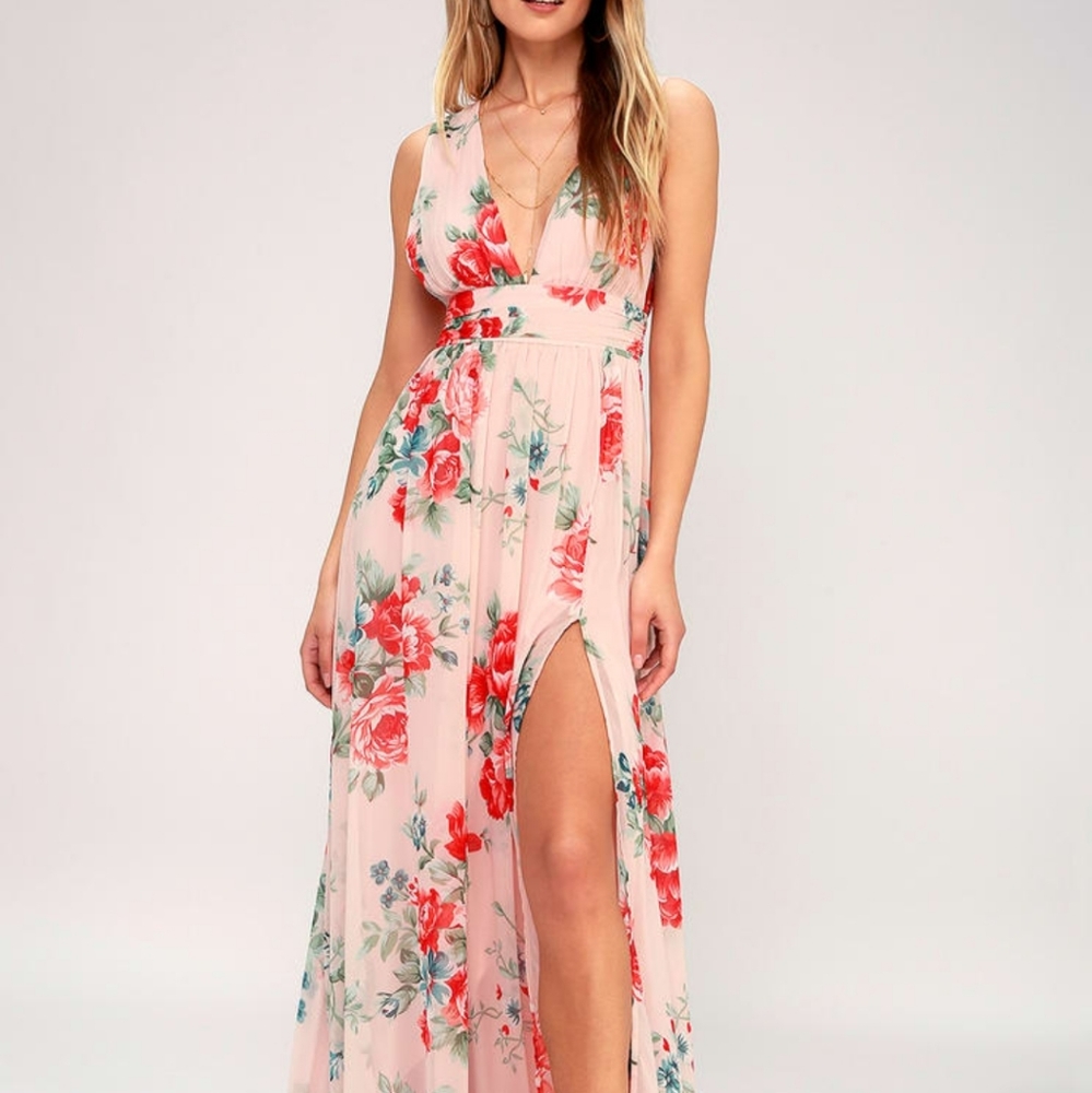 NWT Lulus Maxi Dress